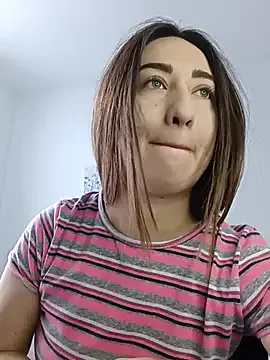 EvieEvans – webcam model profile photo Image 13