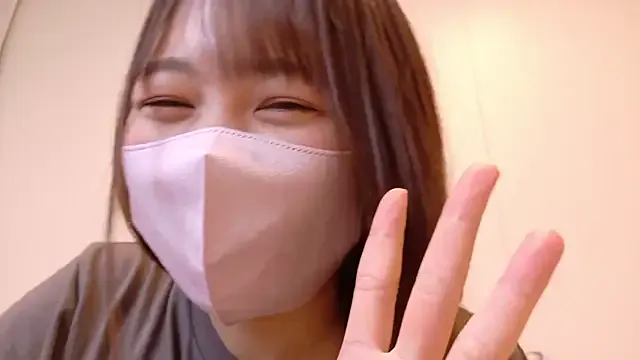 Hannahoff – webcam model profile photo Image 3