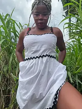 lissa_night – webcam model profile photo Image 4