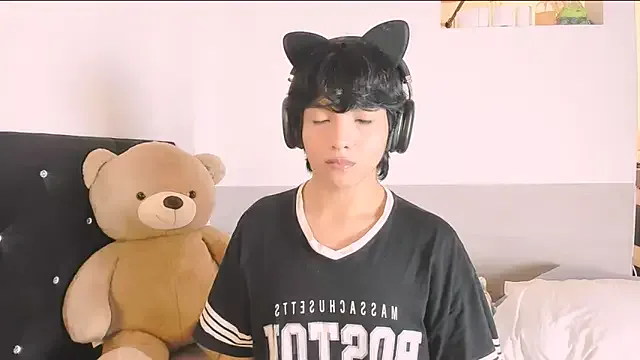 yueyue2003 – webcam model profile photo Image 2