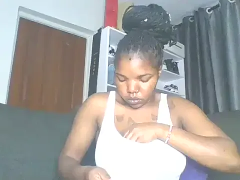 bambi_lu – webcam model profile photo Image 14