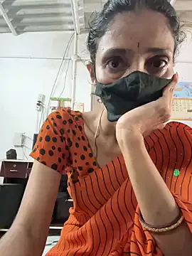 Lovelyy-couple – webcam model profile photo Image 2