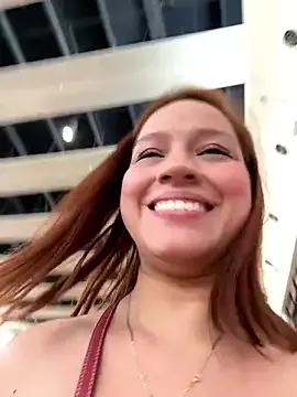 xxYuIxx – webcam model profile photo Image 7