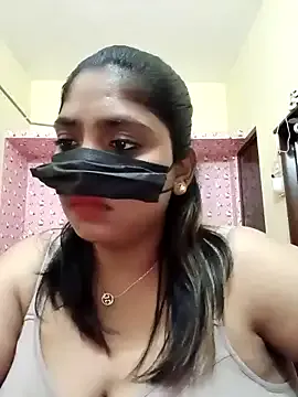 sara_699 – webcam model profile photo Image 3