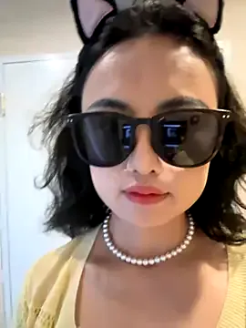 anaids_dam – webcam model profile photo Image 2