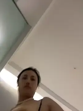 anaids_dam – webcam model profile photo Image 8