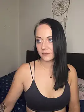 elisonni – webcam model profile photo Image 4