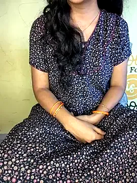 Queen_Shanuu – webcam model profile photo Image 4