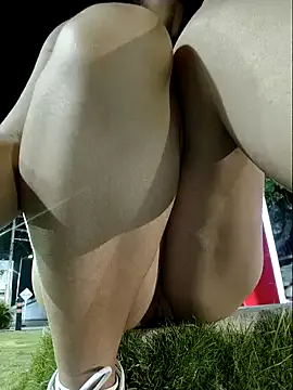 FaaBinaa – webcam model profile photo Image 7