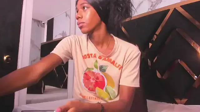 miaspell – webcam model profile photo Image 12