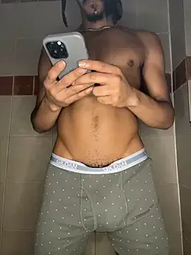 Rinamay_ – webcam model profile photo Image 9