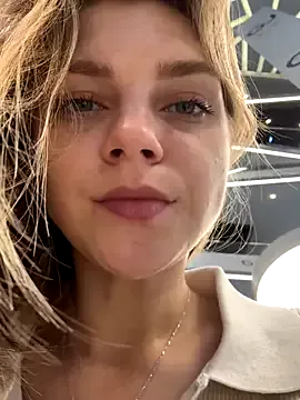 hot_thumbelina – webcam model profile photo Image 18