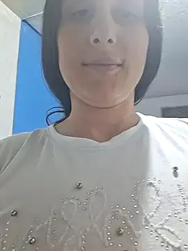 vaneza1999 – webcam model profile photo