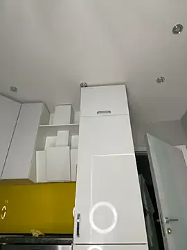 alana15 – webcam model profile photo Image 2