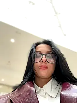 bambi_lu – webcam model profile photo Image 4