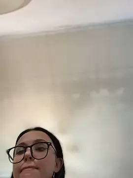 bambi_lu – webcam model profile photo Image 5