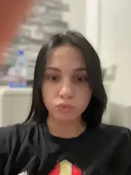 bambi_lu – webcam model profile photo Image 9