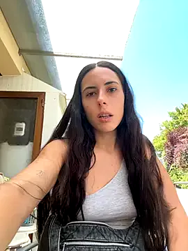 very_licious – webcam model profile photo