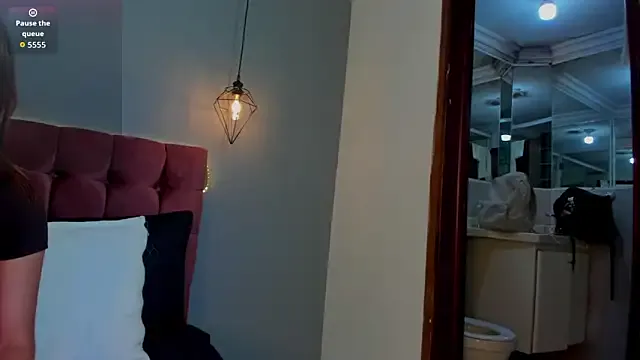 _your_fenka_ – webcam model profile photo Image 18