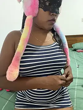 DoriDeluxe66 – webcam model profile photo Image 7