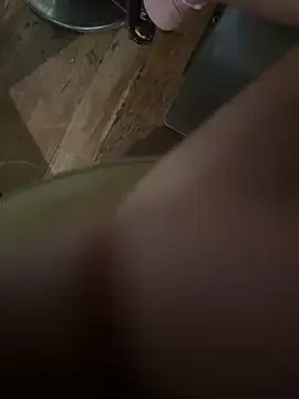 IORio2 – webcam model profile photo Image 13