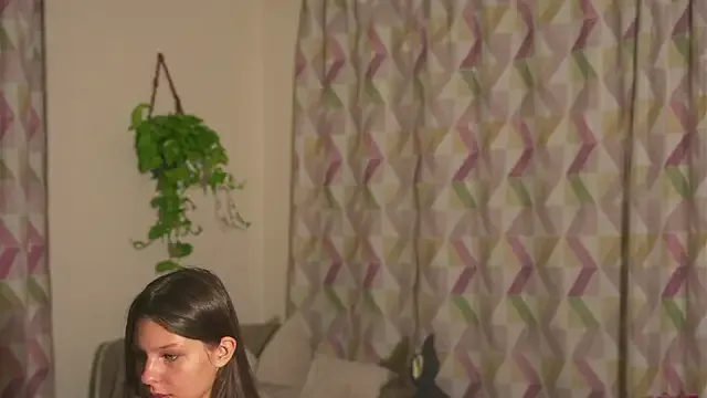 kiraspitqueen – webcam model profile photo Image 17