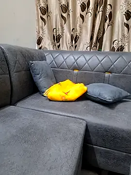 molochnaya000 – webcam model profile photo Image 3