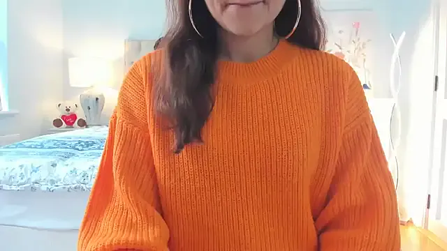 armurra – webcam model profile photo Image 14