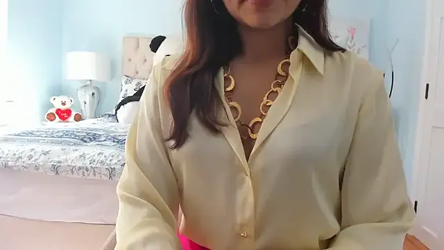 armurra – webcam model profile photo Image 15