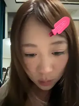 LoraaDoll – webcam model profile photo Image 9