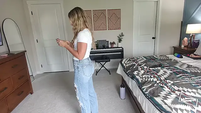 playsgirlhot – webcam model profile photo Image 16