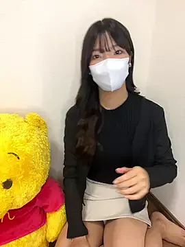 y_yunchan – webcam model profile photo