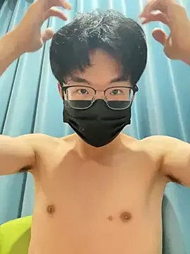 octavarium211 – webcam model profile photo Image 3