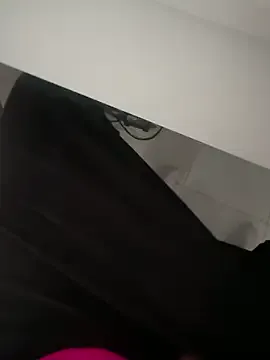 gdanch – webcam model profile photo Image 3