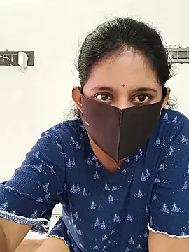 Ninjainia – webcam model profile photo Image 8