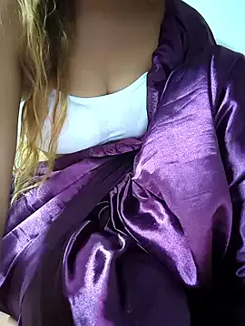 Chelsi16 – webcam model profile photo Image 4