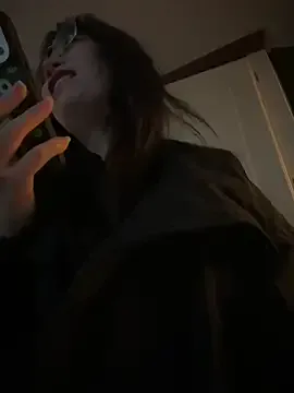 dirtypub – webcam model profile photo Image 18