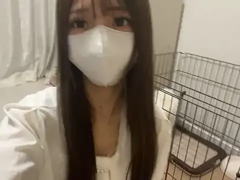 millemimi – webcam model profile photo Image 12