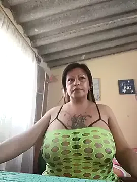 jean_mokujin – webcam model profile photo Image 7