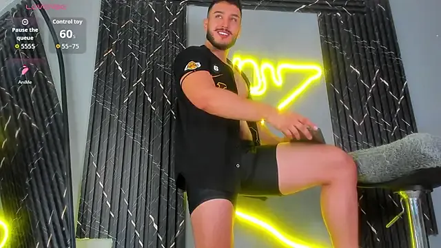 hunglikecrazyy – webcam model profile photo Image 14